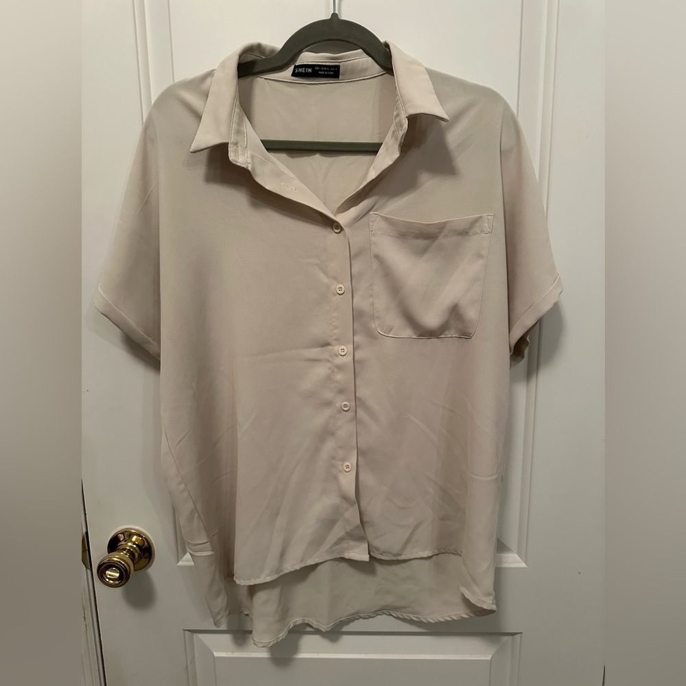 Cream Button-Up Short Sleeve Shirt
